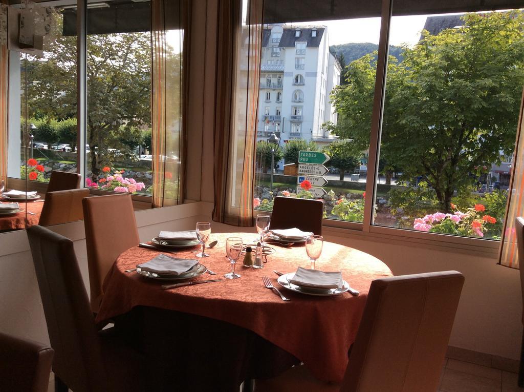 Hotel Lys De Marie Лурд Экстерьер фото